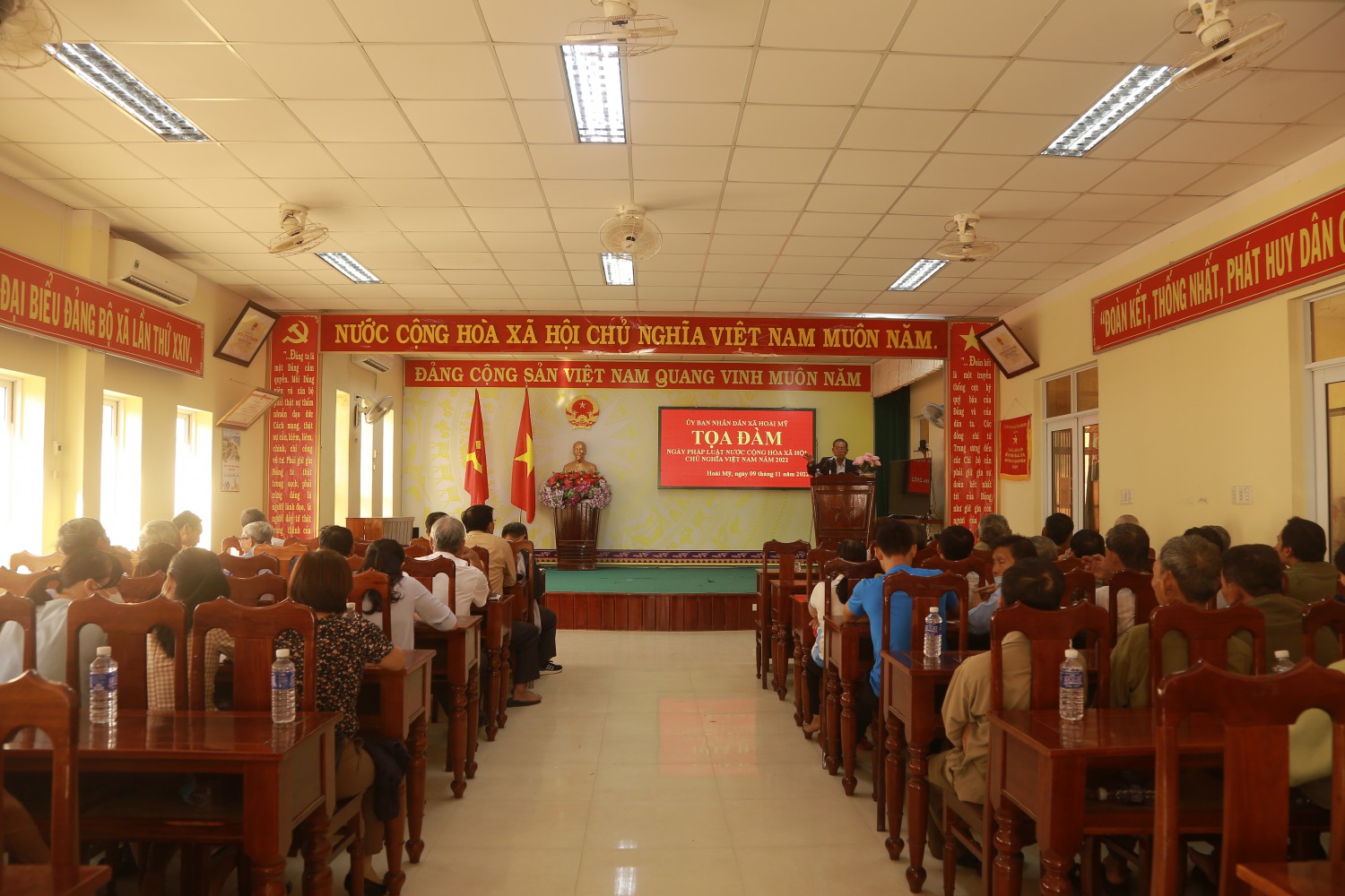 ​​​​​​​Quang cảnh buổi tọa đàm