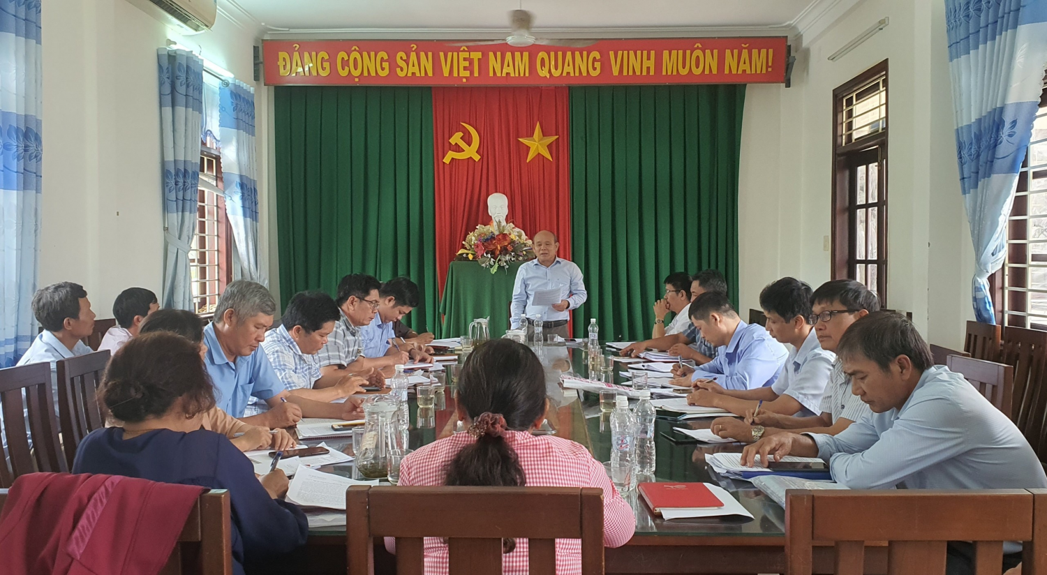 Phó Chủ tịch Hội đồng PHPBGDPL tỉnh – Phó Giám đốc Sở Tư pháp Phạm Dân phát biểu tại buổi làm việc